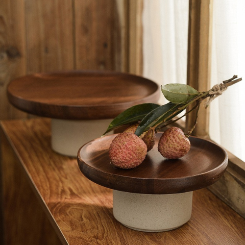 Stylish dessert stand in wood – Living Abroad Creations