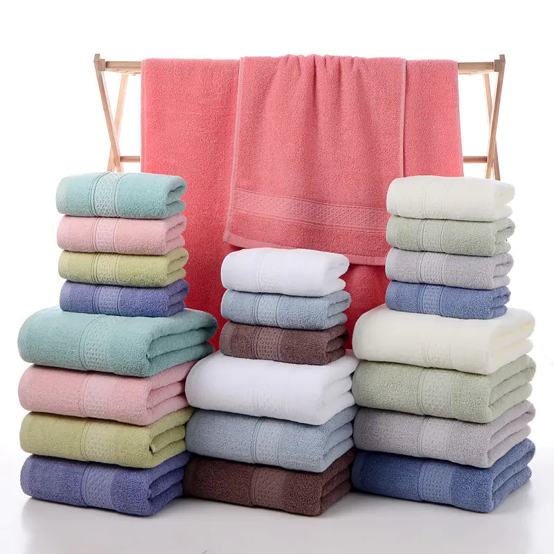 Soft and thick Milan towel set on Towel Rack – Living Abroad Creation
